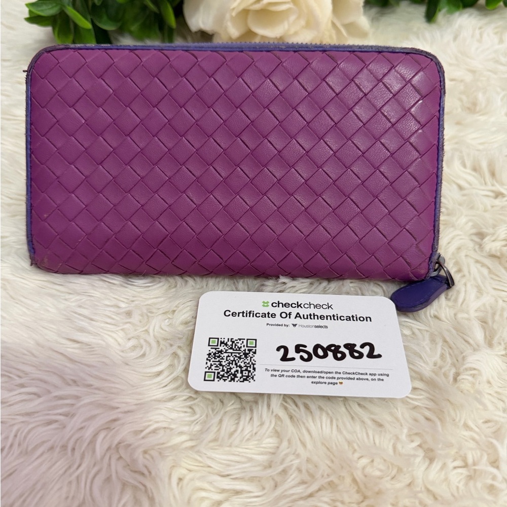 Bottega Veneta Violet Woven Leather Wallet - Picture 3 of 14